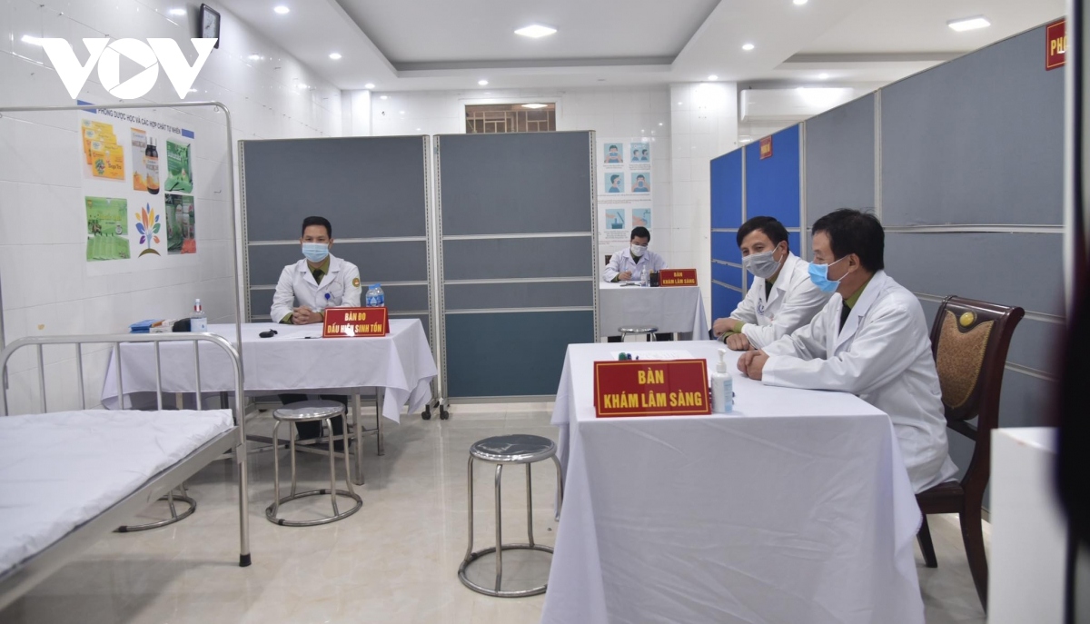 Thêm 17 tình nguyện viên tiêm thử vaccine Covid-19 Việt Nam
